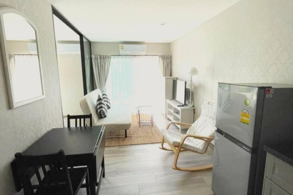 Apartment B4 бассейн ватсап669з582i976 *