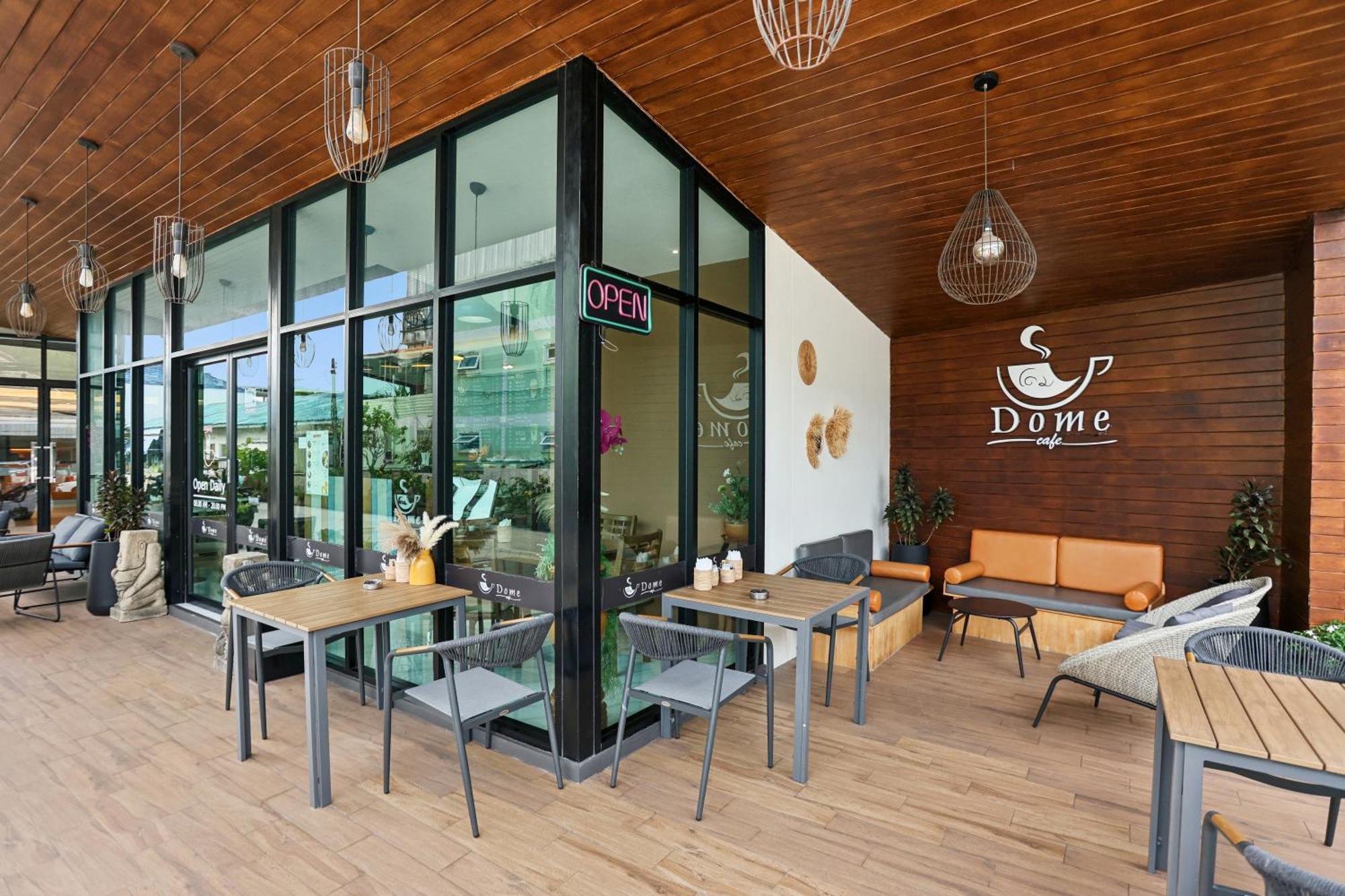 Dome Hotel