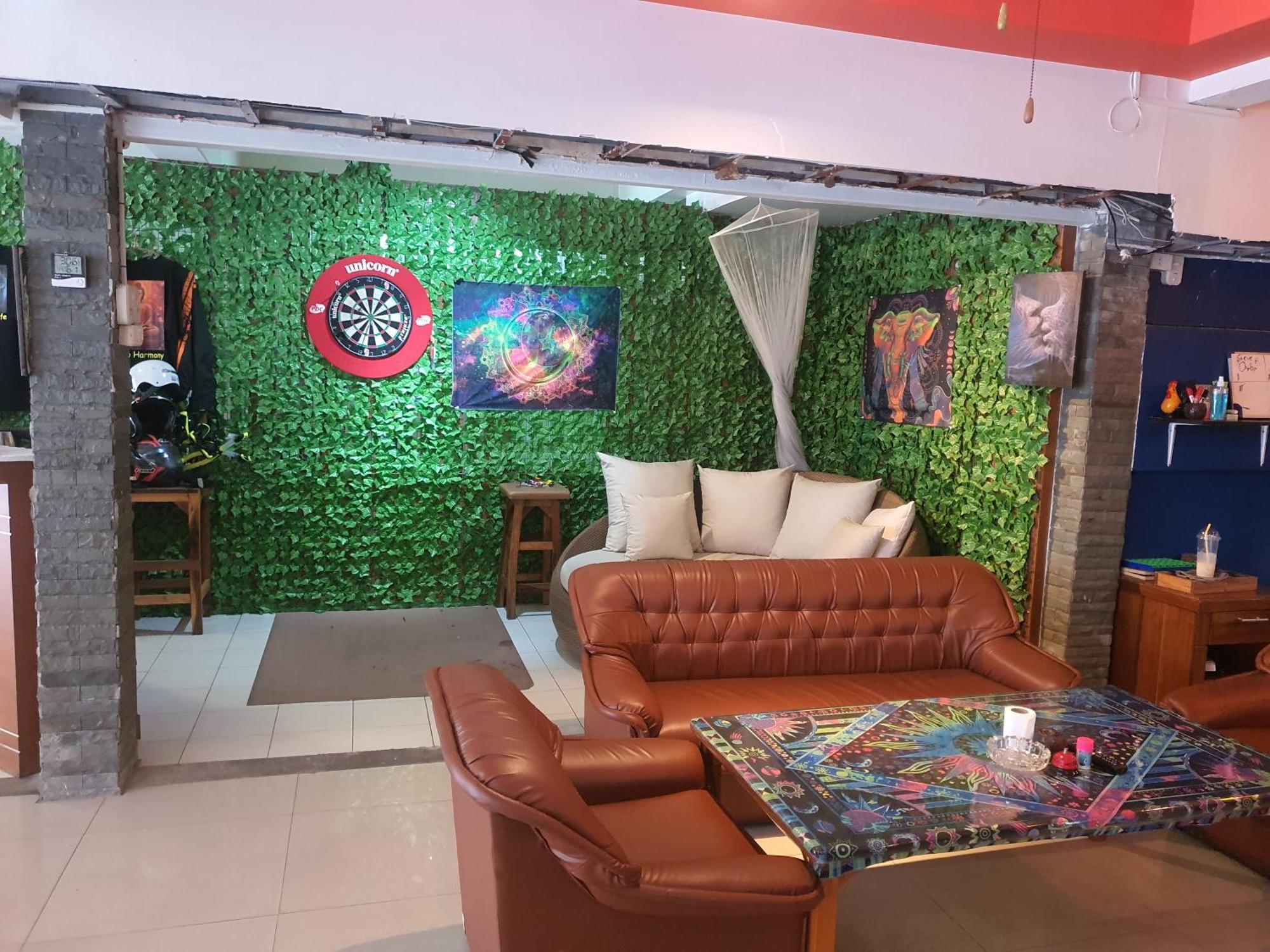 Bed & Breakfast Just A Puff Kata Beach (Phuket)