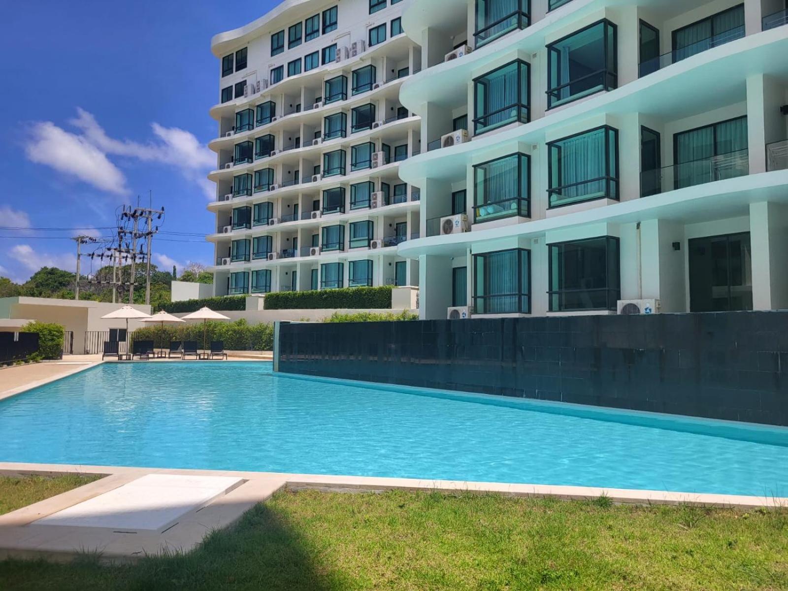 Aparthotel La Phuket 5*