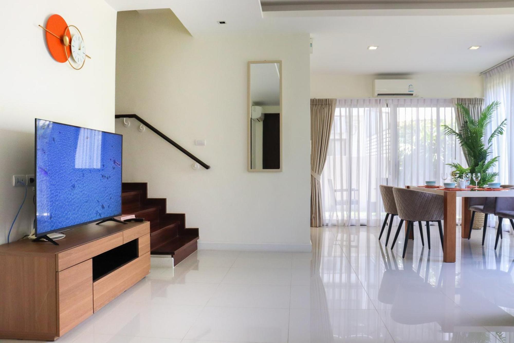 Big Garden Townhouse Laguna Park * Phuket