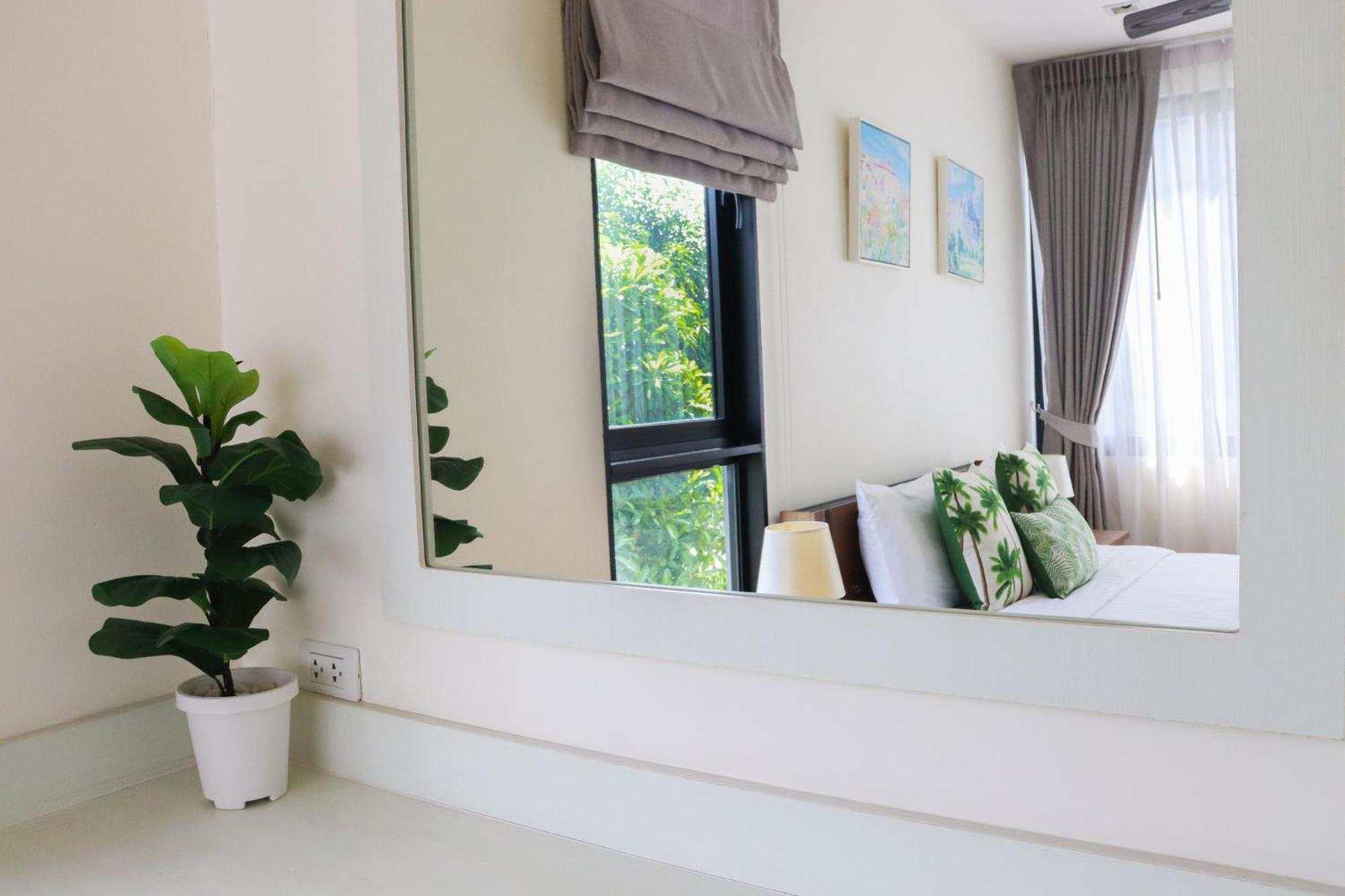 Big Garden Townhouse Laguna Park Villa *