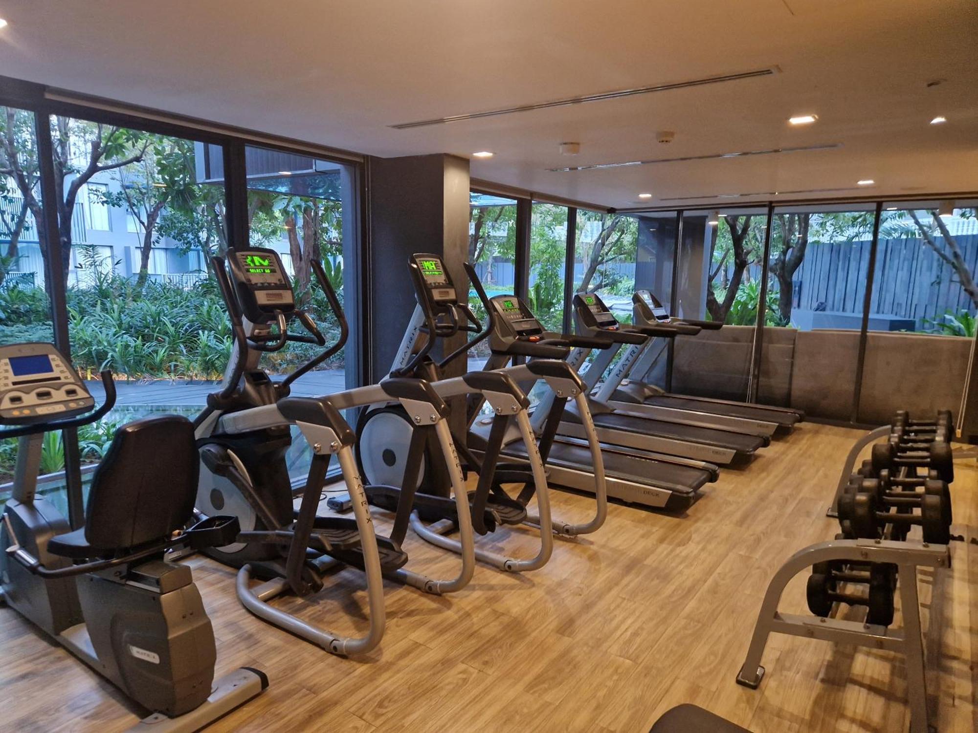 The Deck 7th Fl Mountain View 2 Patong