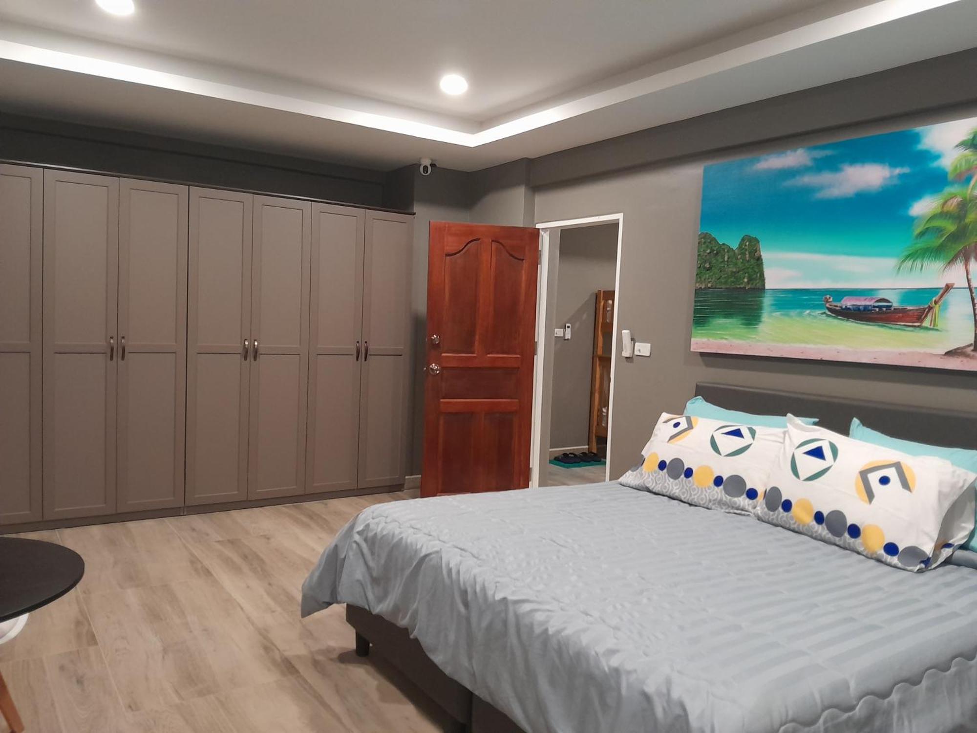 Apartment The Billions Condotel Patong