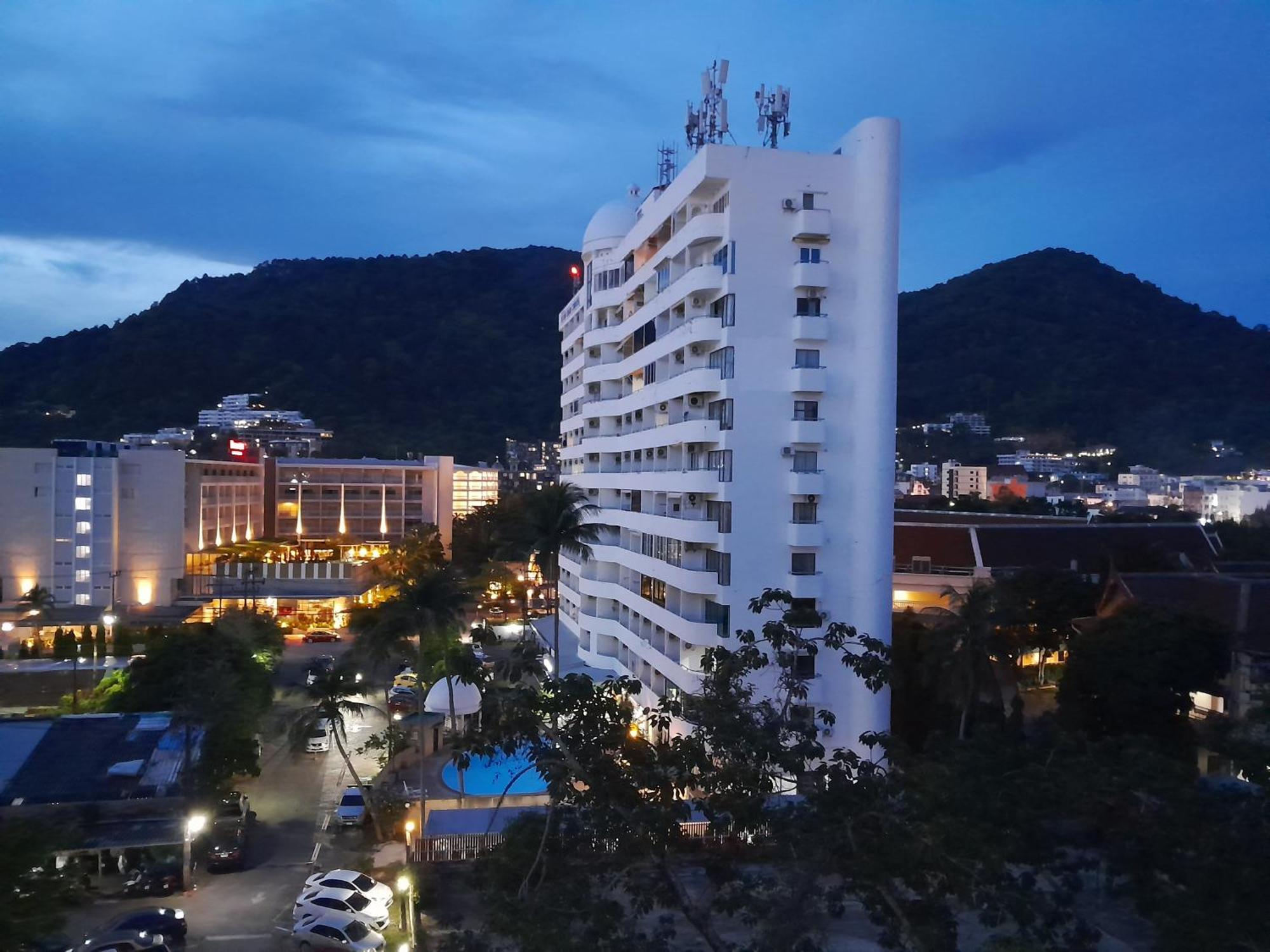 The Billions Condotel Patong