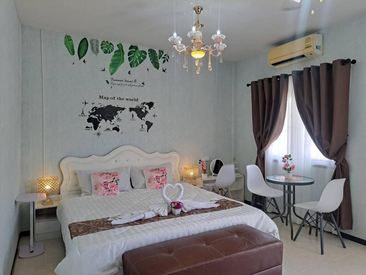 Near Bisp, Finnway 20-30 Off Holiday home Phuket
