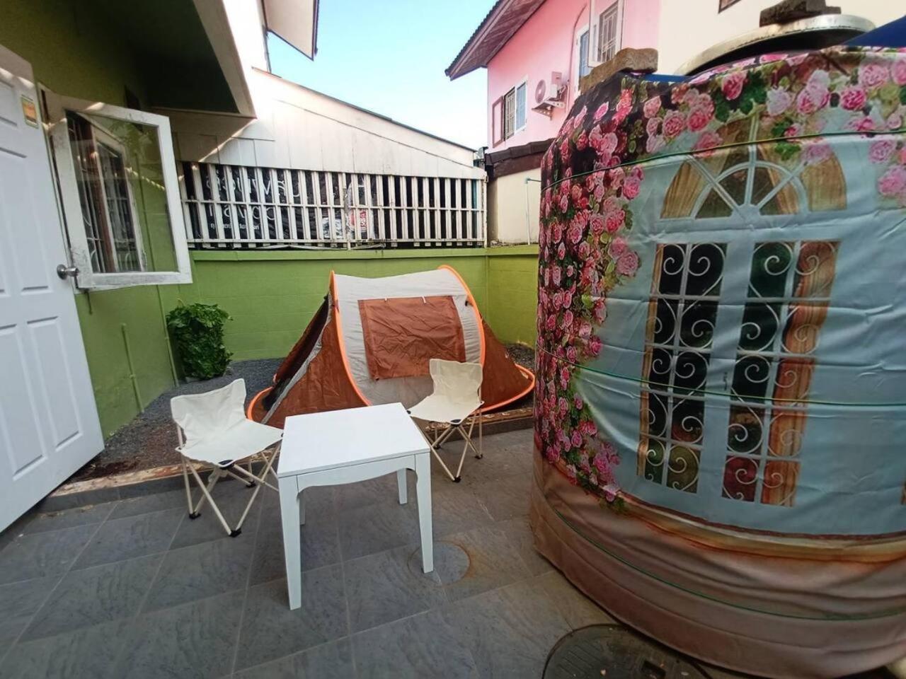 Near Bisp, Finnway 20-30 Off Phuket