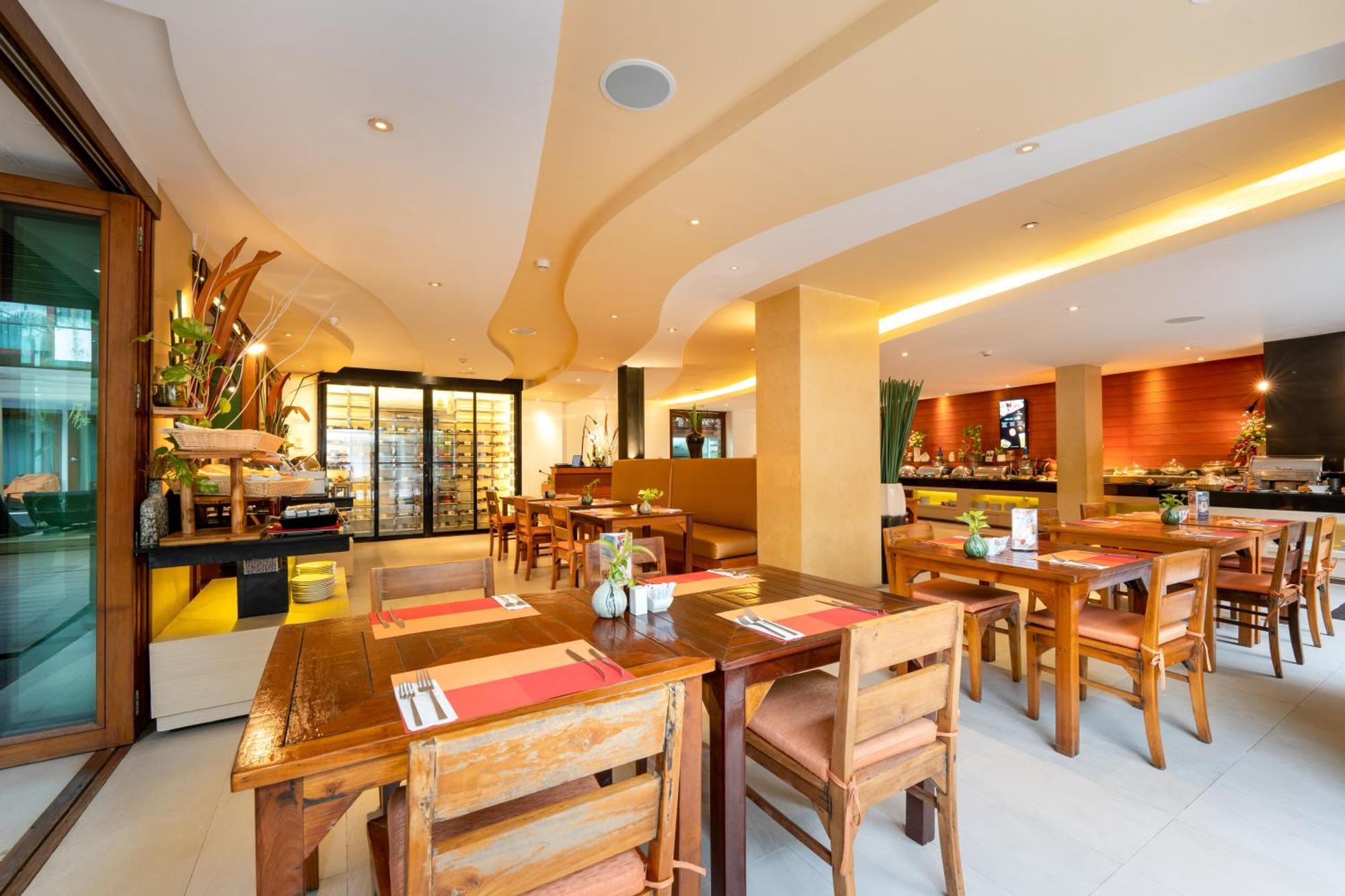 Resort La Flora Patong