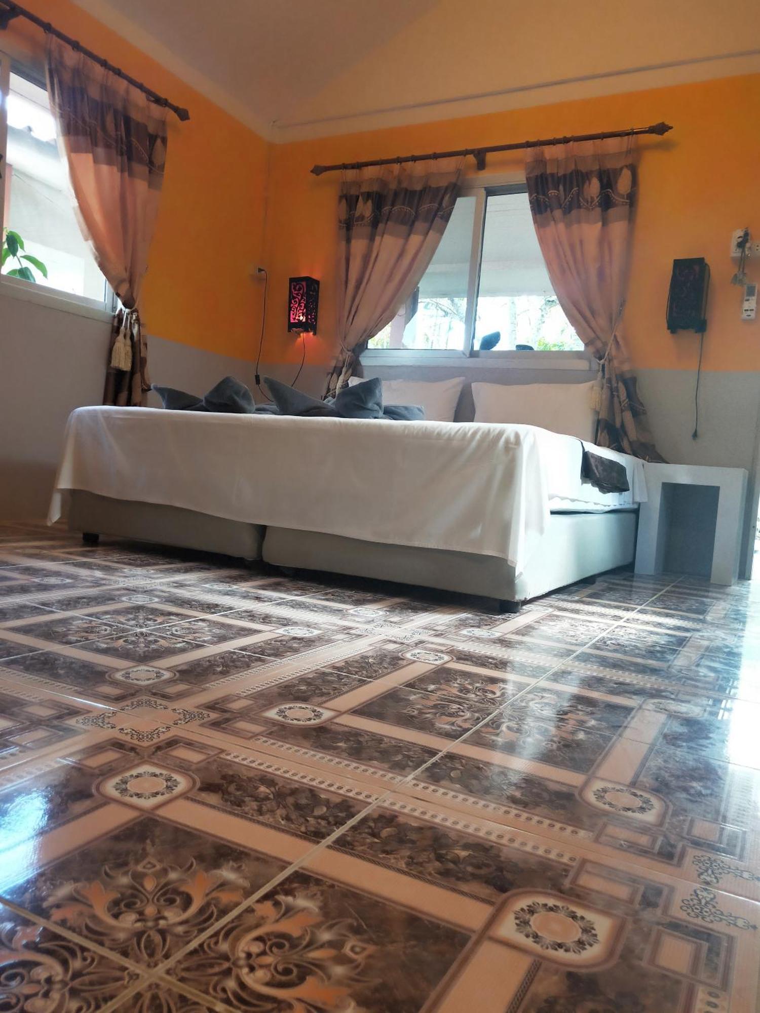 Ban Elephant Blanc Hotel Kata Beach (Phuket)