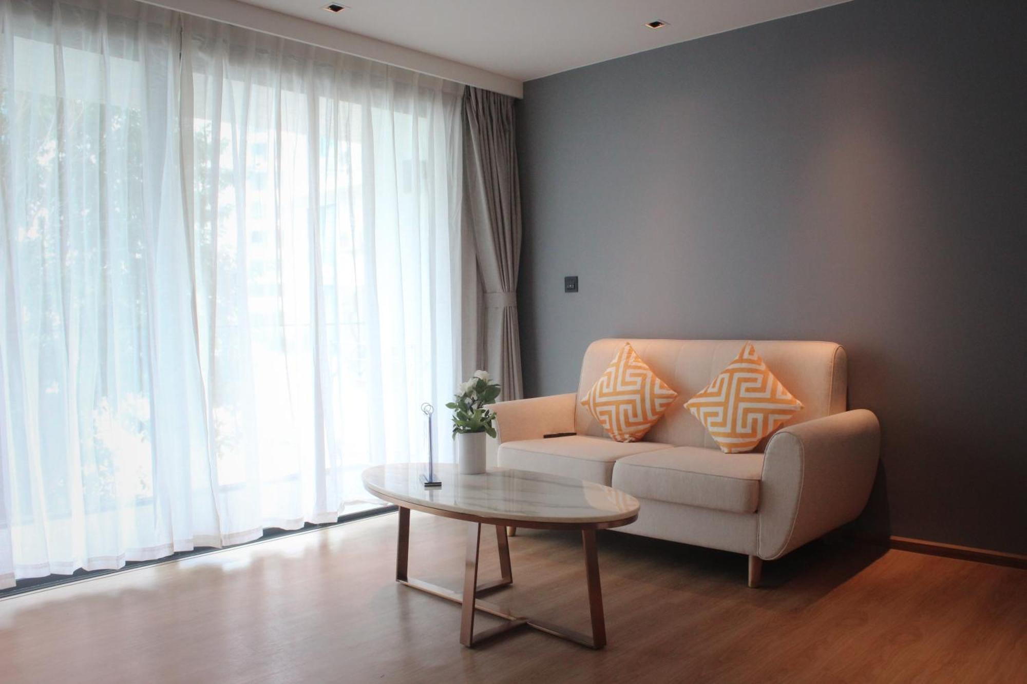Wyndham La Phuket 5*
