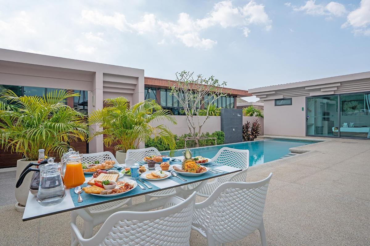 Gold Chariot Pool Villa, Phuket - Sha Certified Villa *