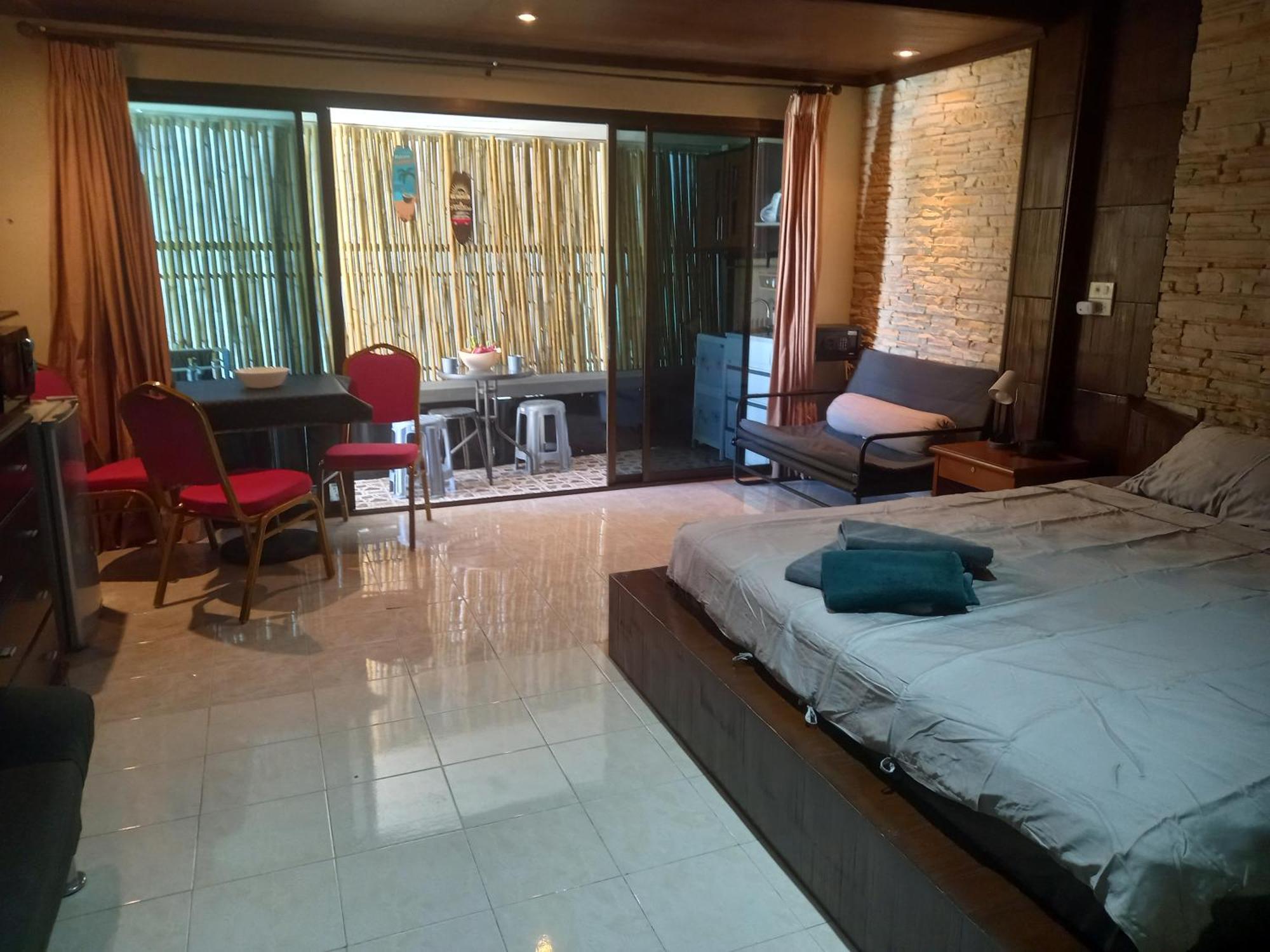 Aparthotel Happy Place Kata Beach (Phuket)