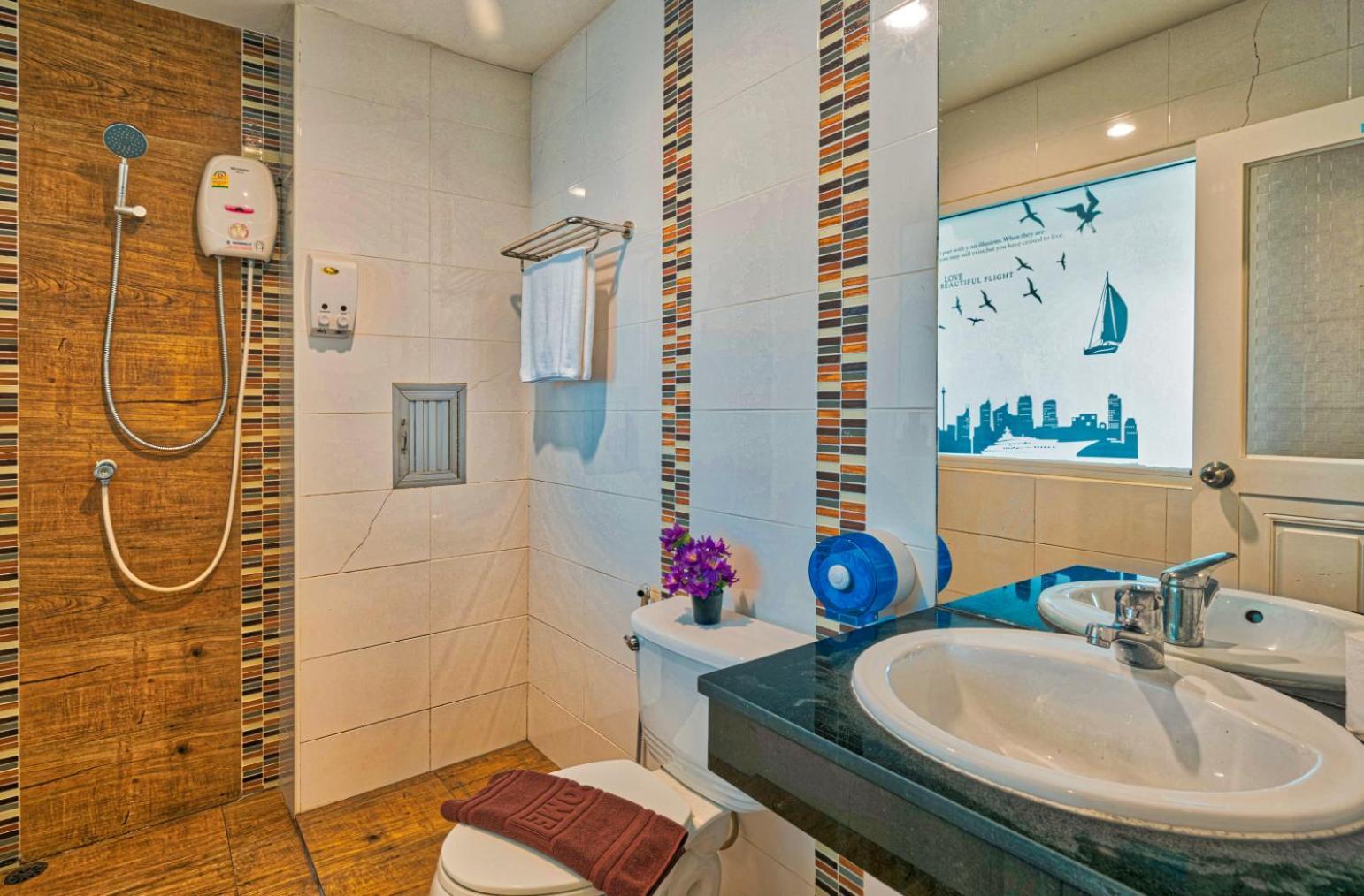 Hotel Tj - Sha Patong