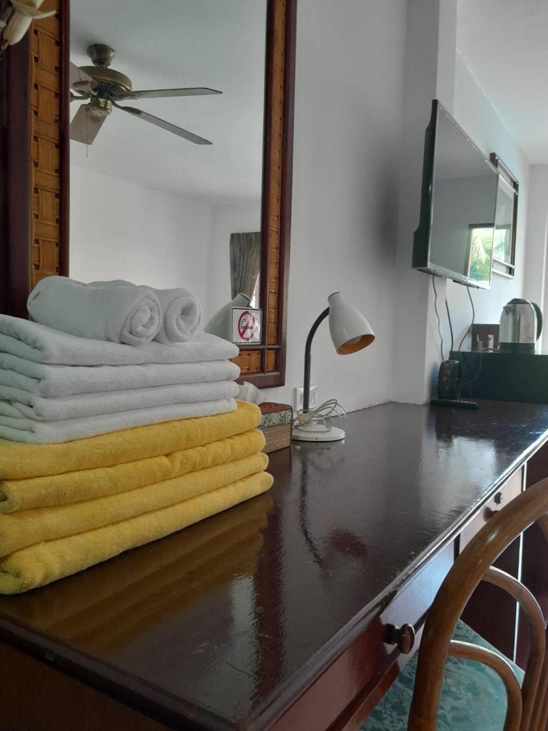 Hotel Interhouse By Haii Collection Pantai Kata