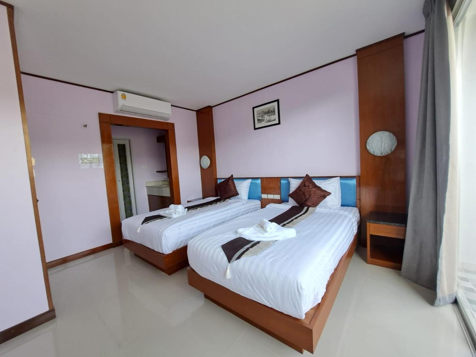 Hotel La Piccola Kata Beach (Phuket)