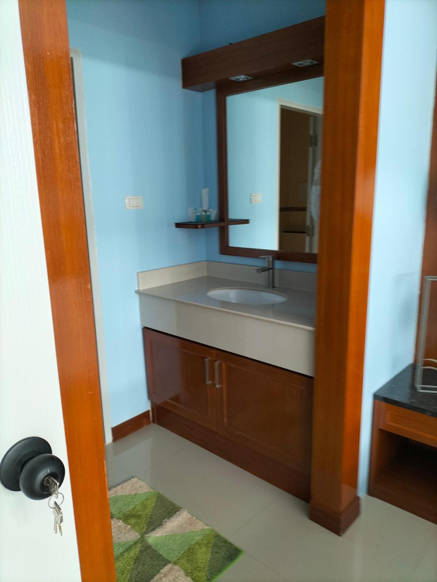 Hotel La Piccola Kata Beach (Phuket)