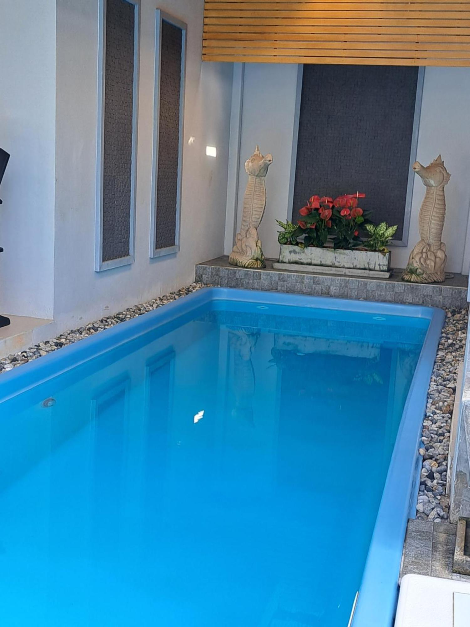 The Chic Pool Nai Yang Beach