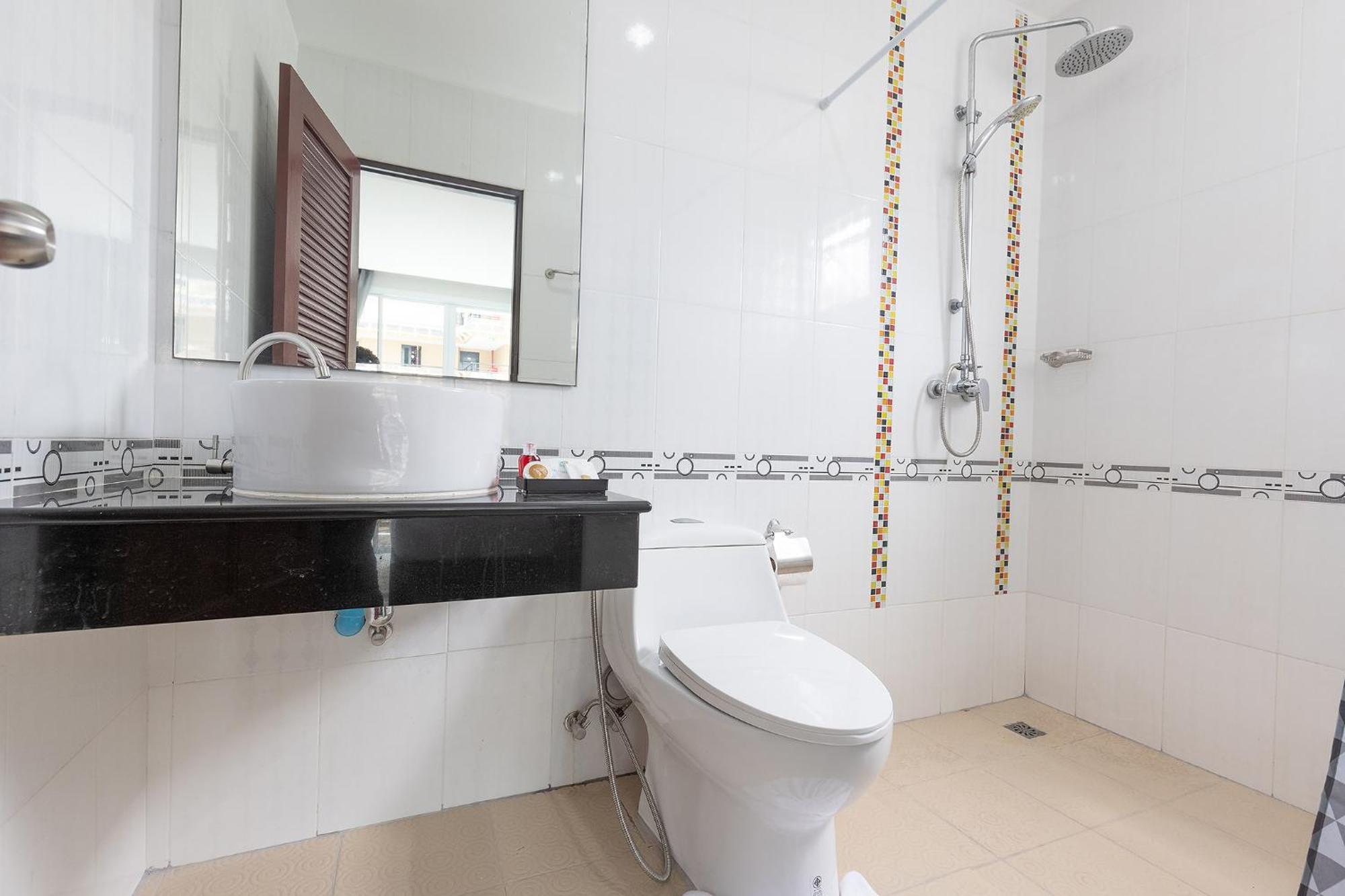 The Chic 3* Patong