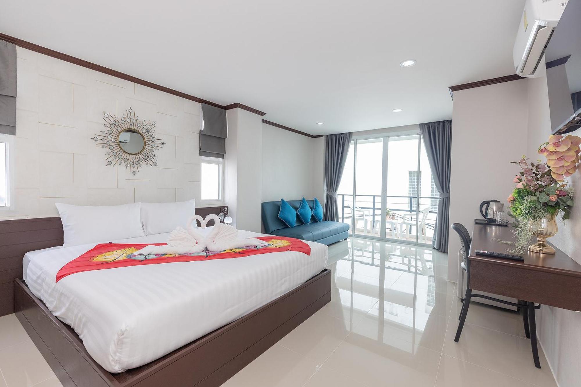 The Chic Patong