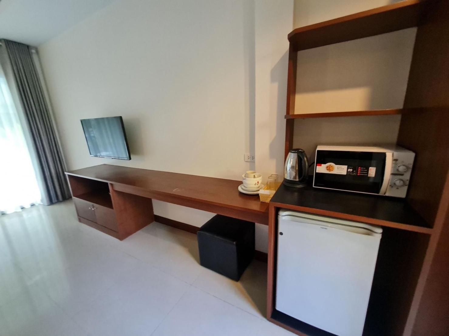 Diana Pool Access Phuket Hotel 4*