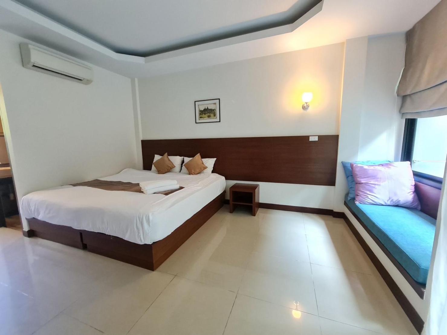 Hotel Diana Pool Access Phuket