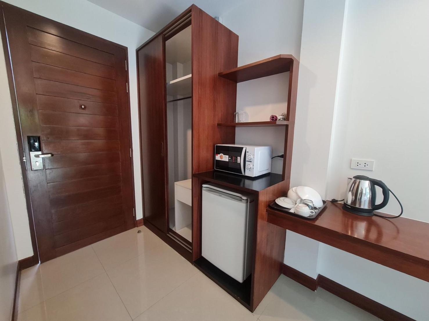 Diana Pool Access Phuket Hotel 4*