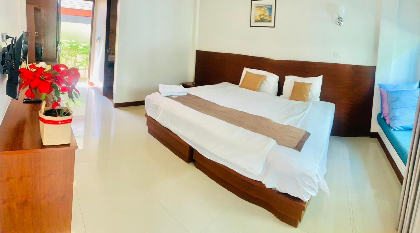 Diana Pool Access Phuket Hotel