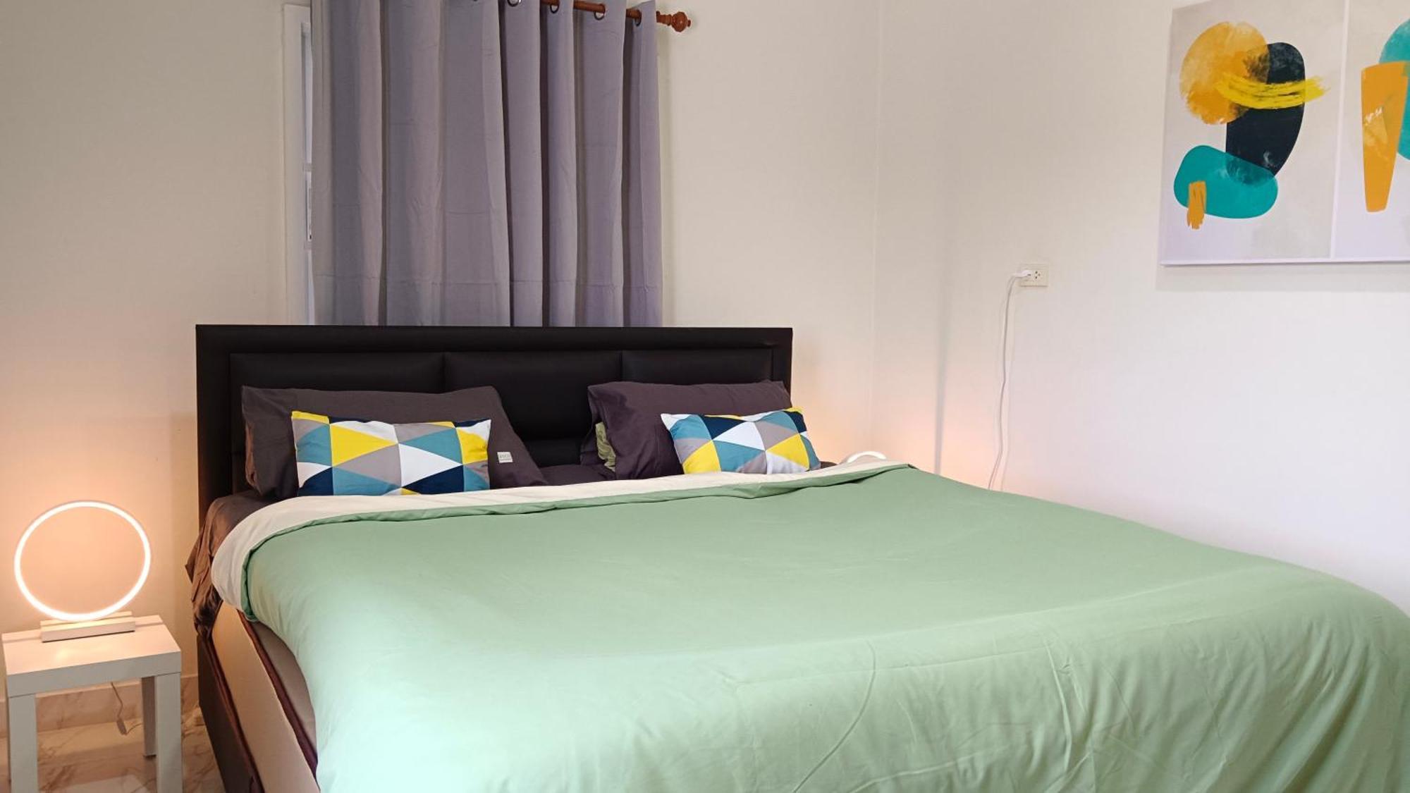 Modern Bangtao Bang Tao Beach (Phuket)