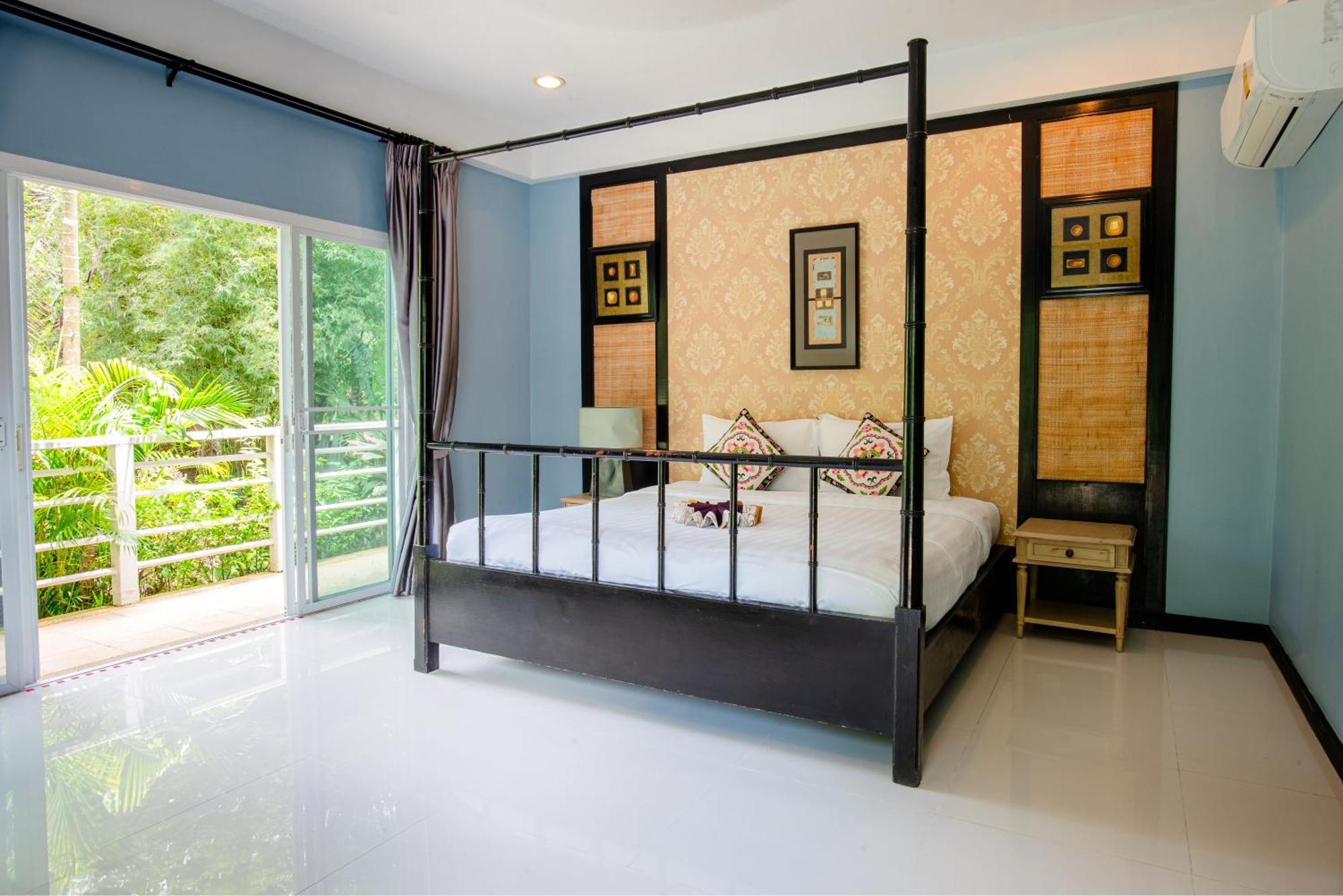 Hotel Colorful Pool Ban Chin Tham Mai