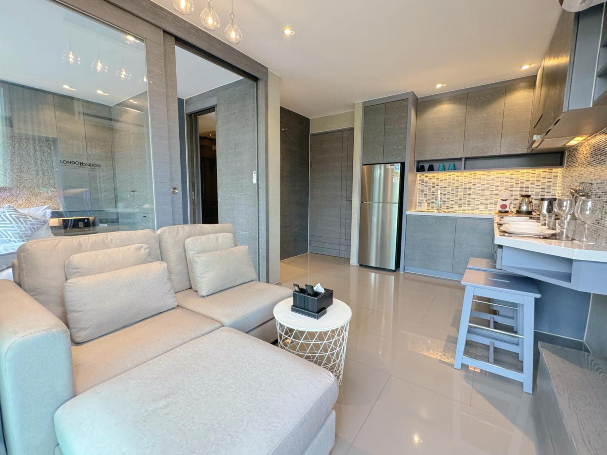 Apartment Modern Urban Living *