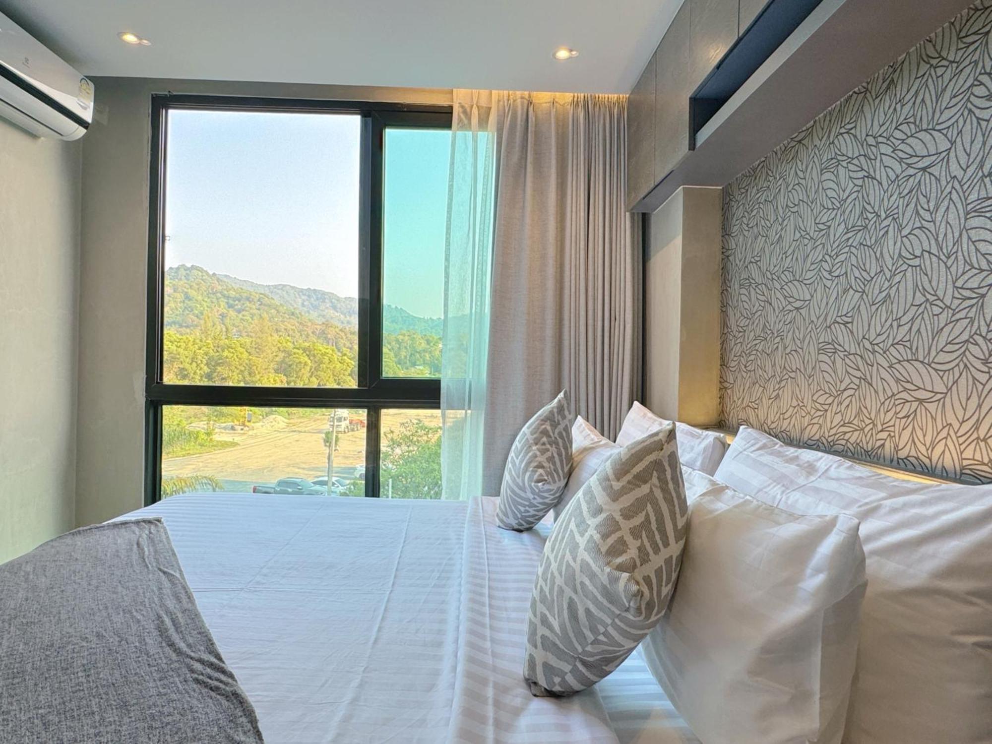 Modern Urban Living Apartment Kamala Beach