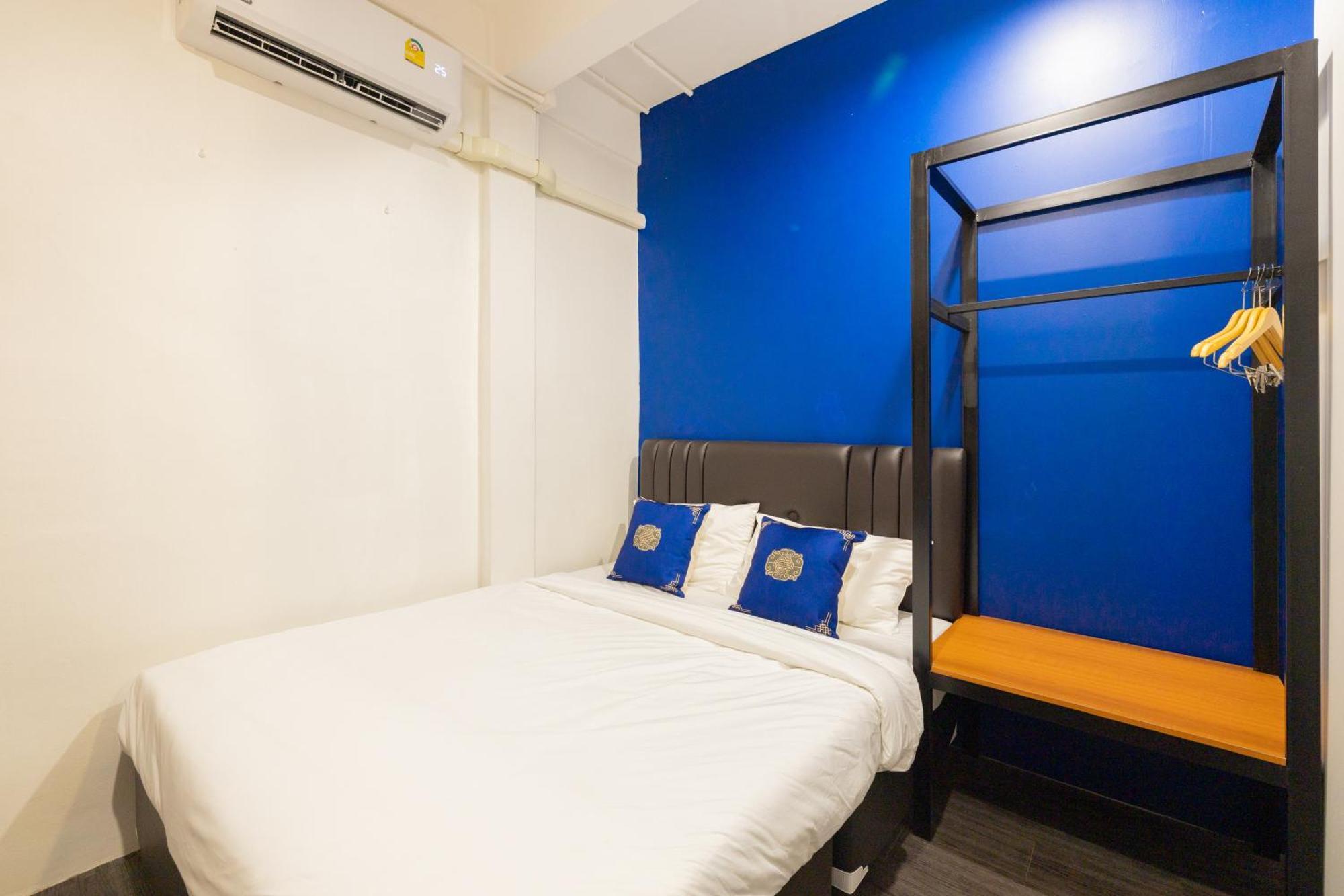 Hostel Marco Polo Poshtel & Bistro