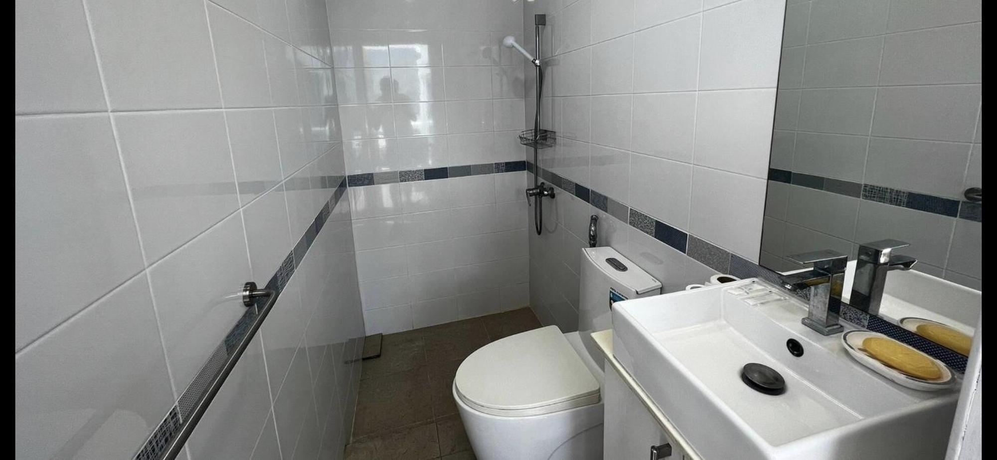 Tower 2bedroom 2 Bathrooms, Corner View Apartment