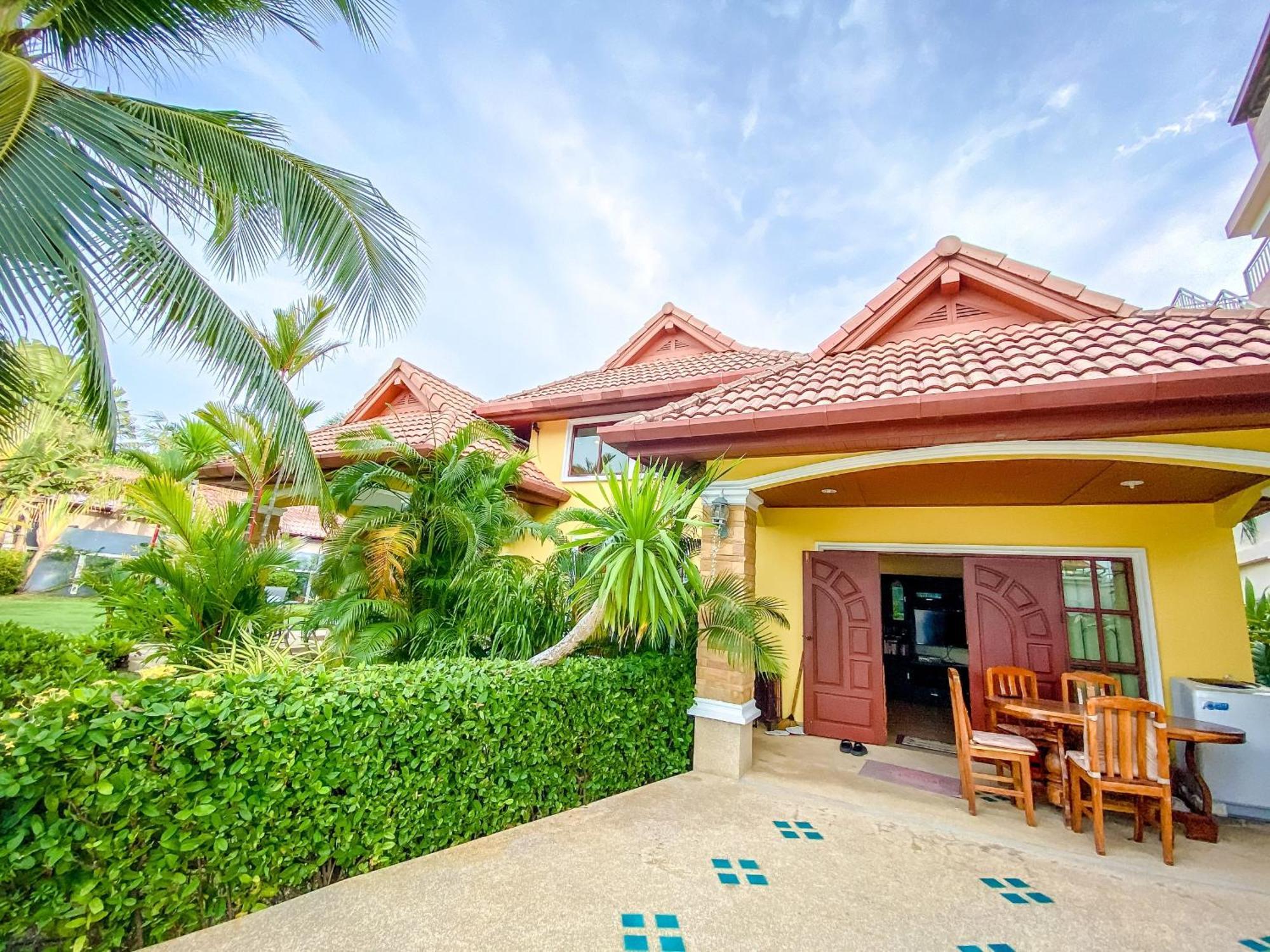 Bangtao Private House Holiday home Ban Lum Fuang