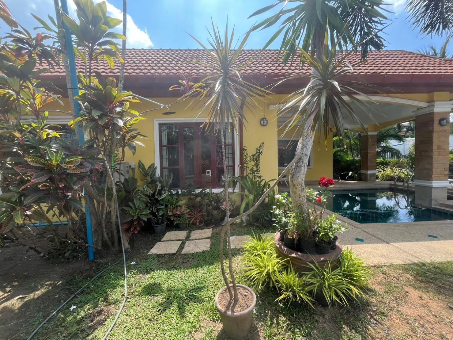 Holiday home Bangtao Private House