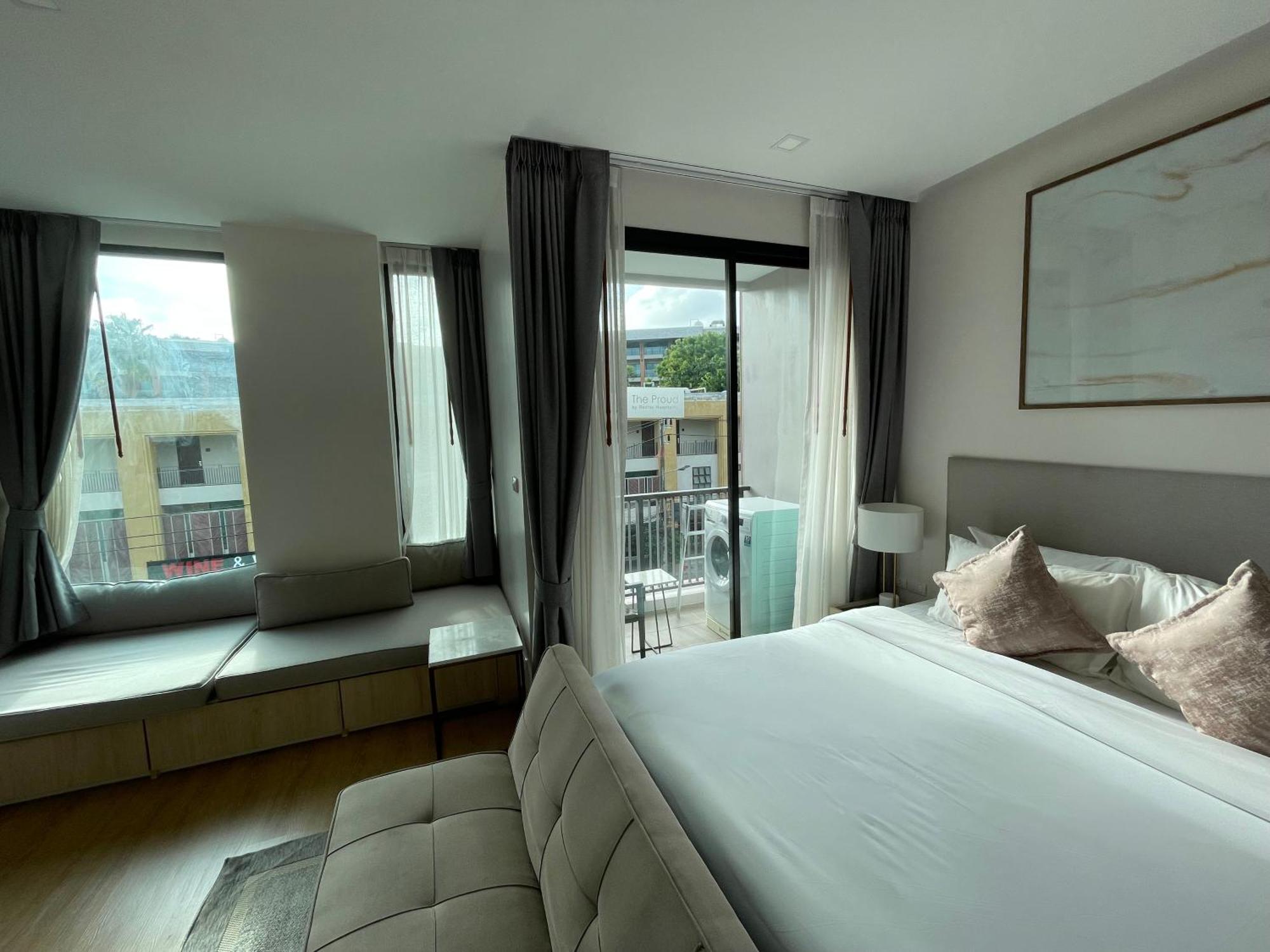 Apartment The Proud Rawai Phuket