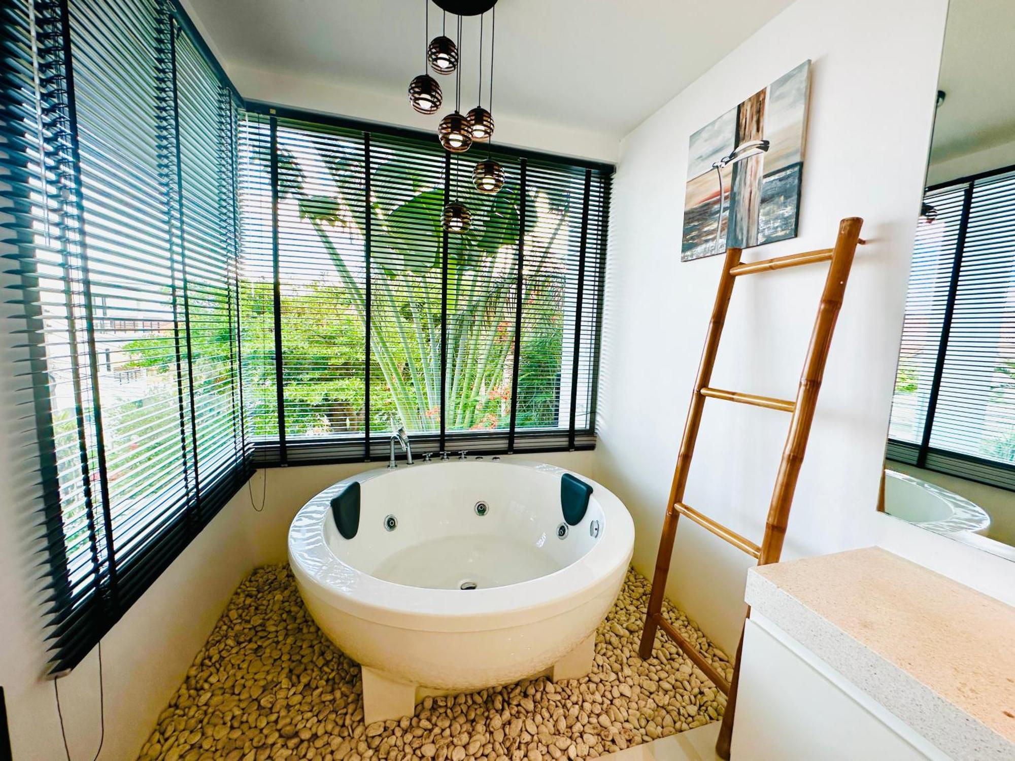 Oceanview Pool Rawai Phuket 3br Villa *
