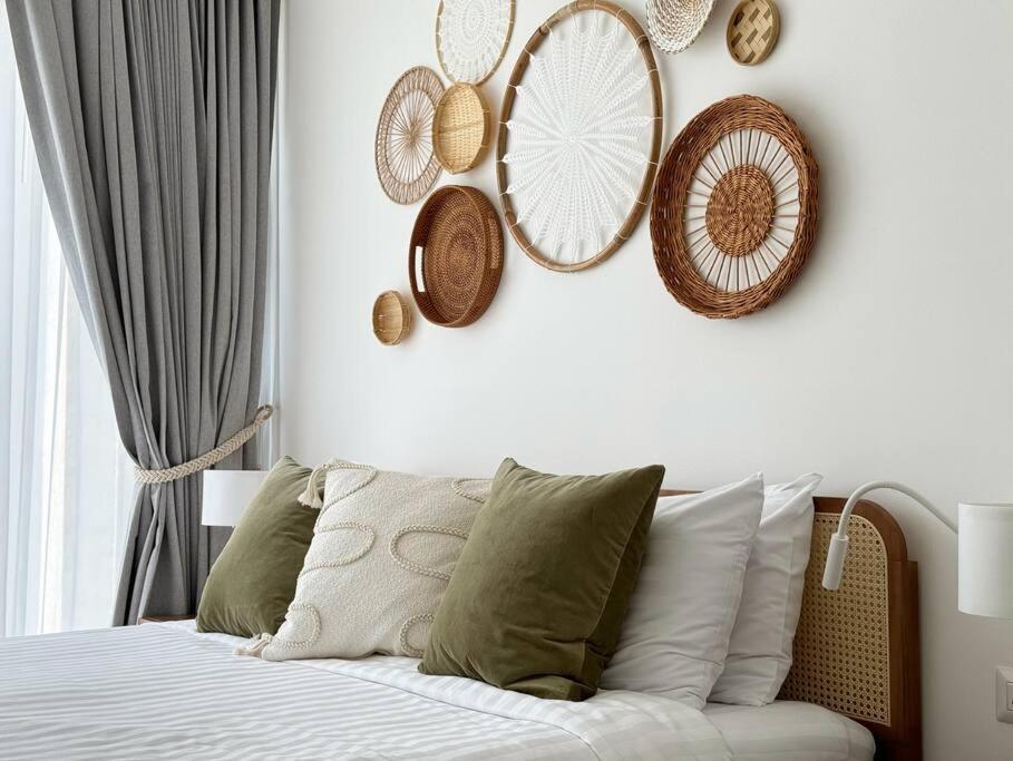 Cozy With View Cassia 1405 By Ibg Apartment