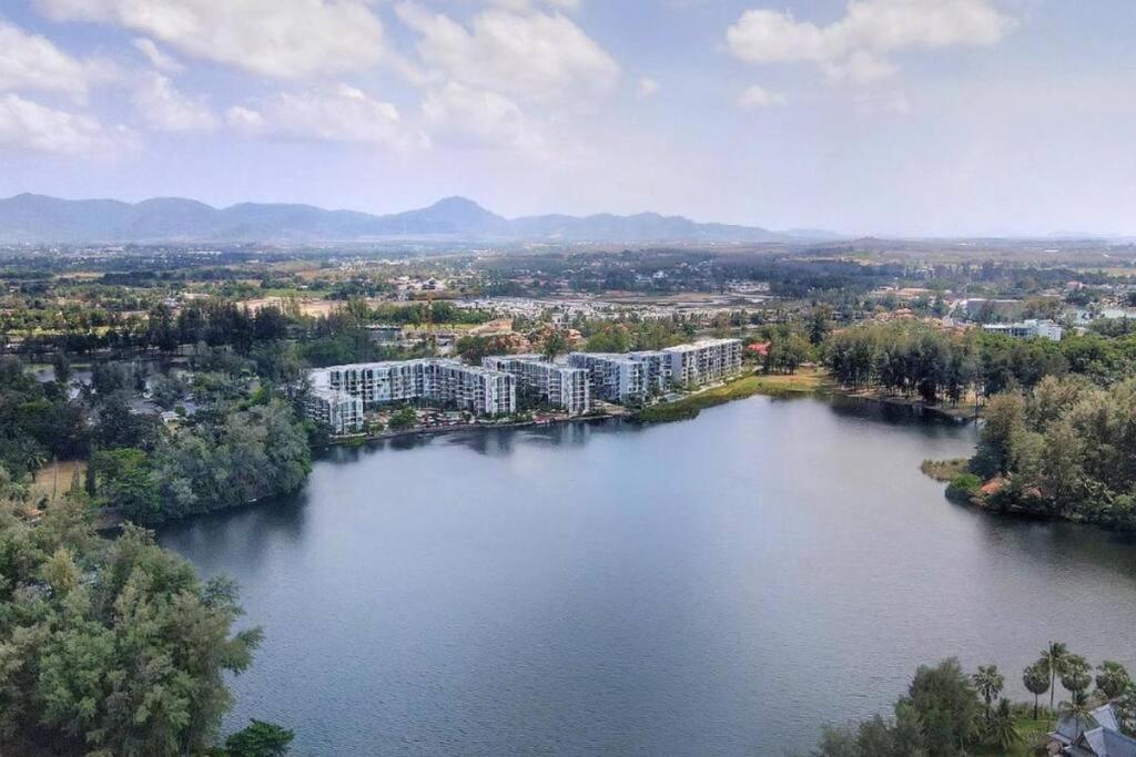 Cozy With View Cassia 1405 By Ibg Apartment *