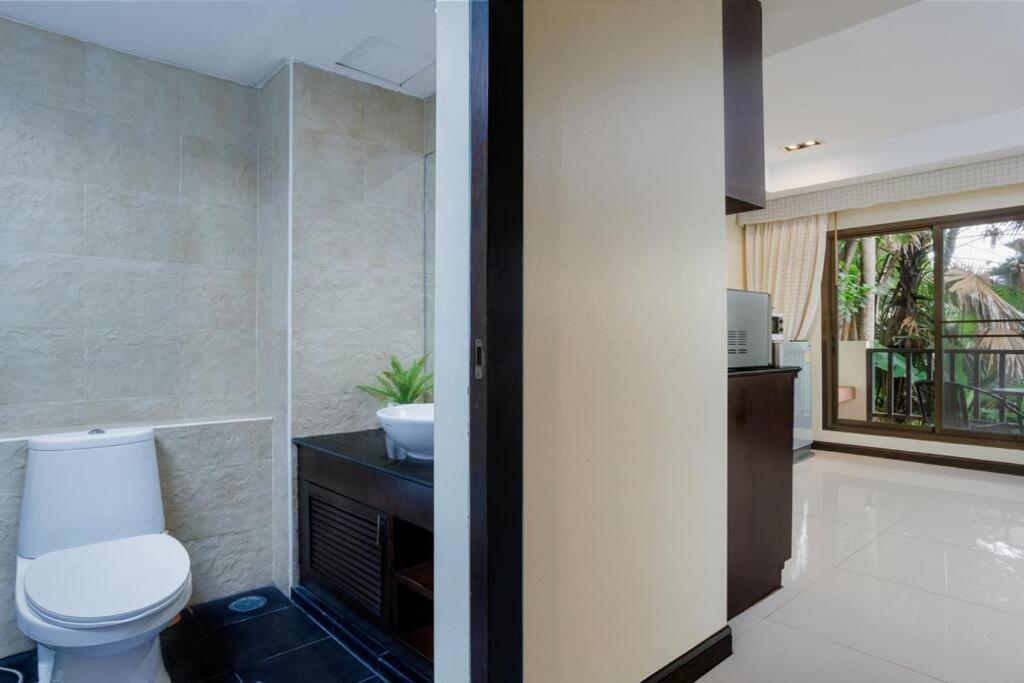 Tropical View In Hillside - Sgc1 Apartment