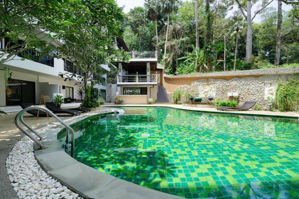 Apartment Tropical View In Hillside - Sgc1 *