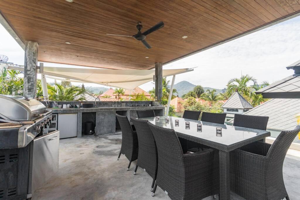 6 Bedroom Pool Villa, Holiday home *