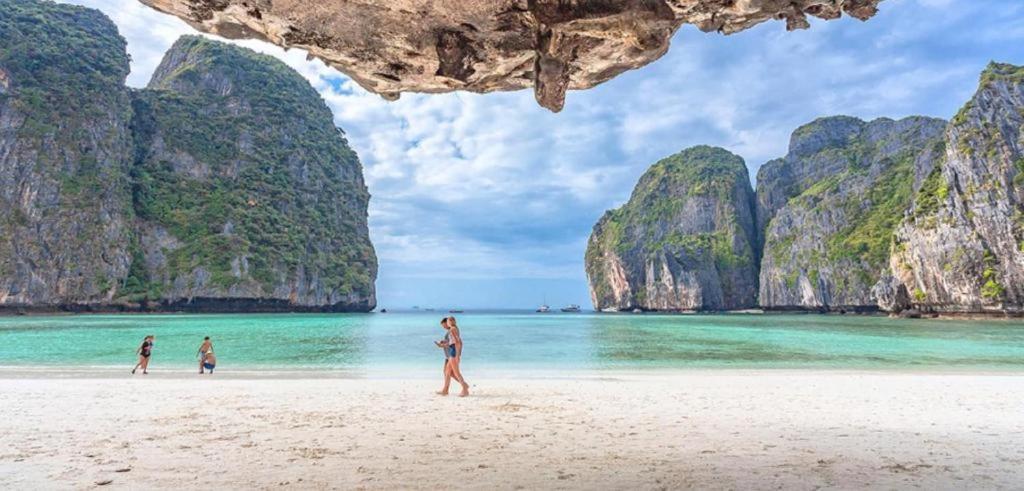 เบา หาดป่าตอง ภูเก็ต V Bao Phuket * Patong