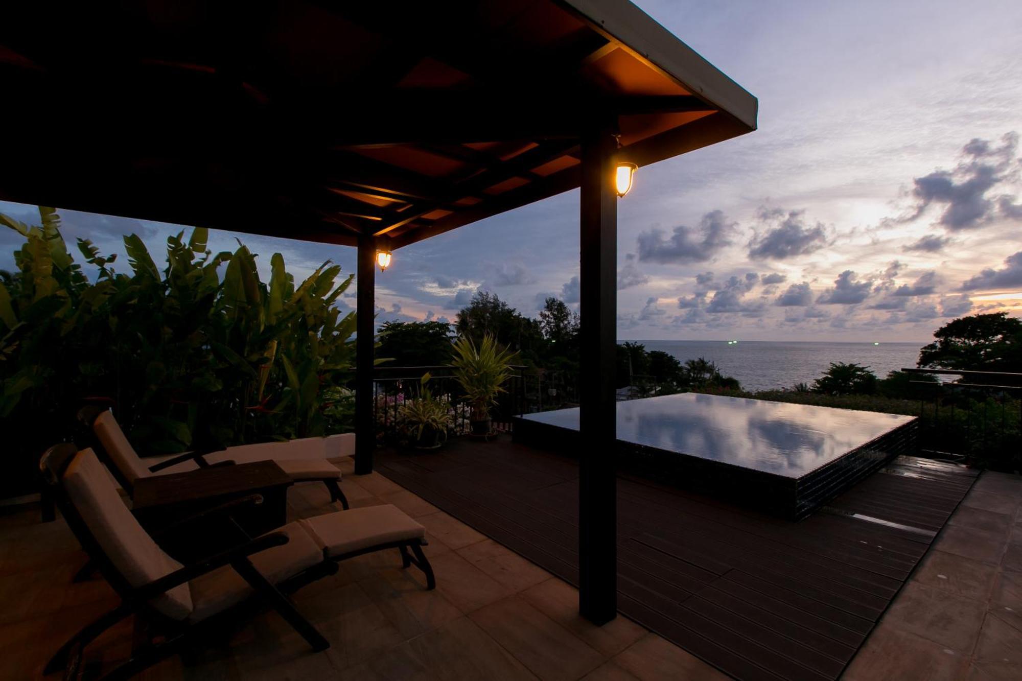 Gardens Penthouse Sea View 4c Near Noi * Kata Beach (Phuket)