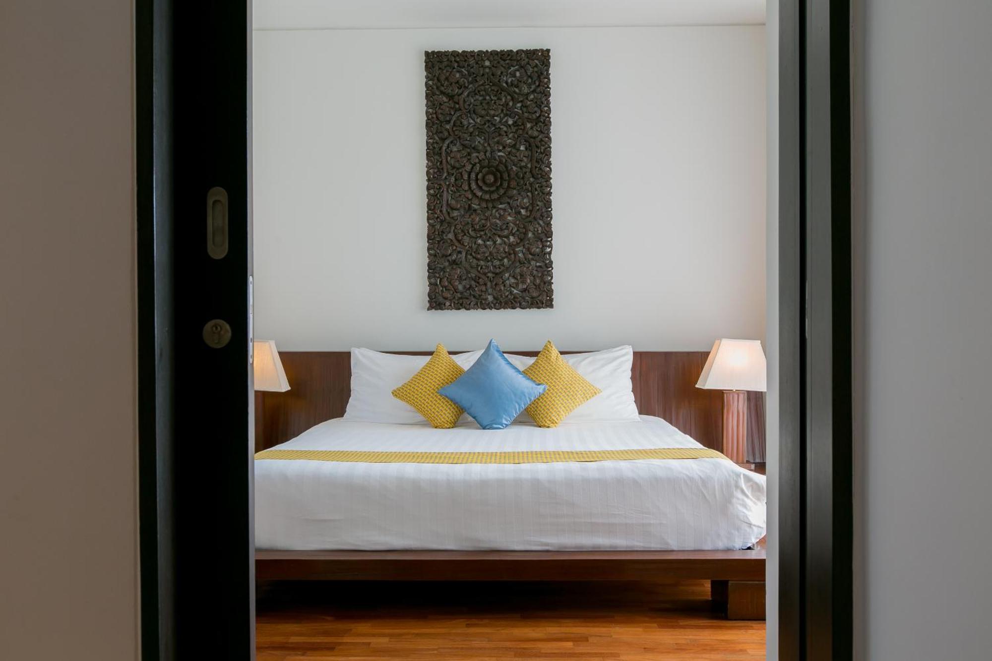 Gardens Penthouse Sea View 4c Near Noi