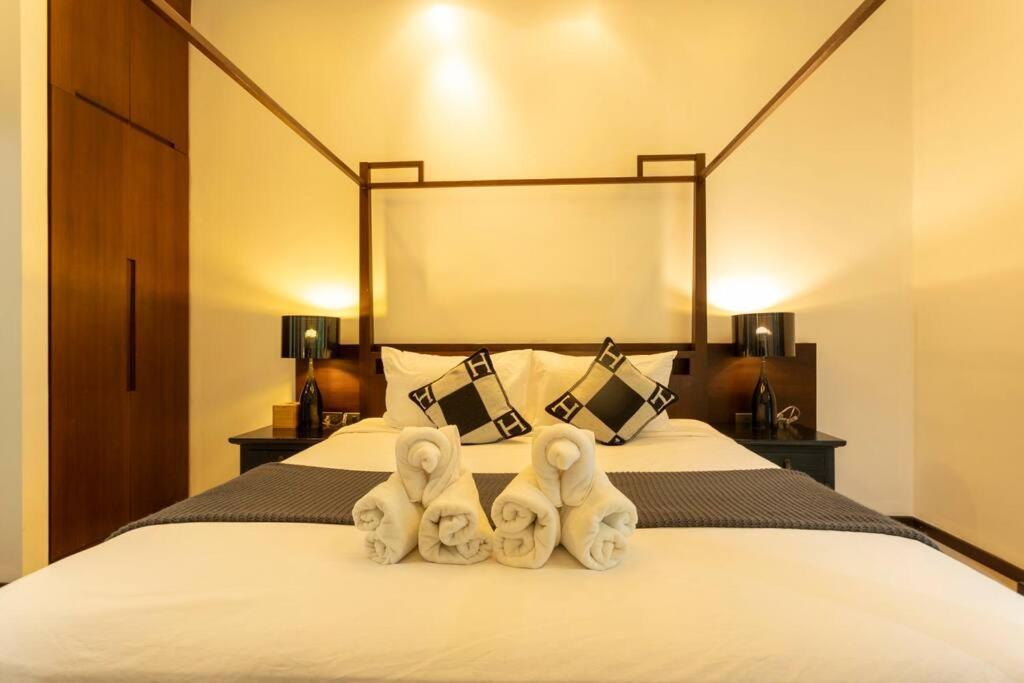Exclusive Newly Renovated On Saiyuan Estate V101 Villa