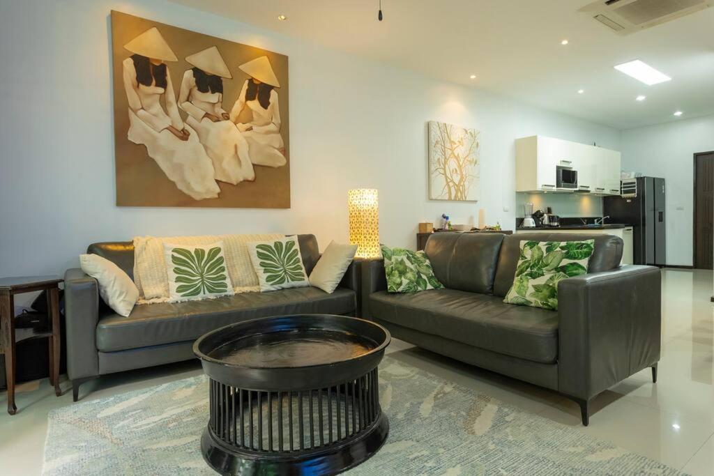 Villa Exclusive Newly Renovated On Saiyuan Estate V101 Rawai