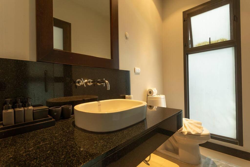 Villa Exclusive Newly Renovated On Saiyuan Estate V101 *