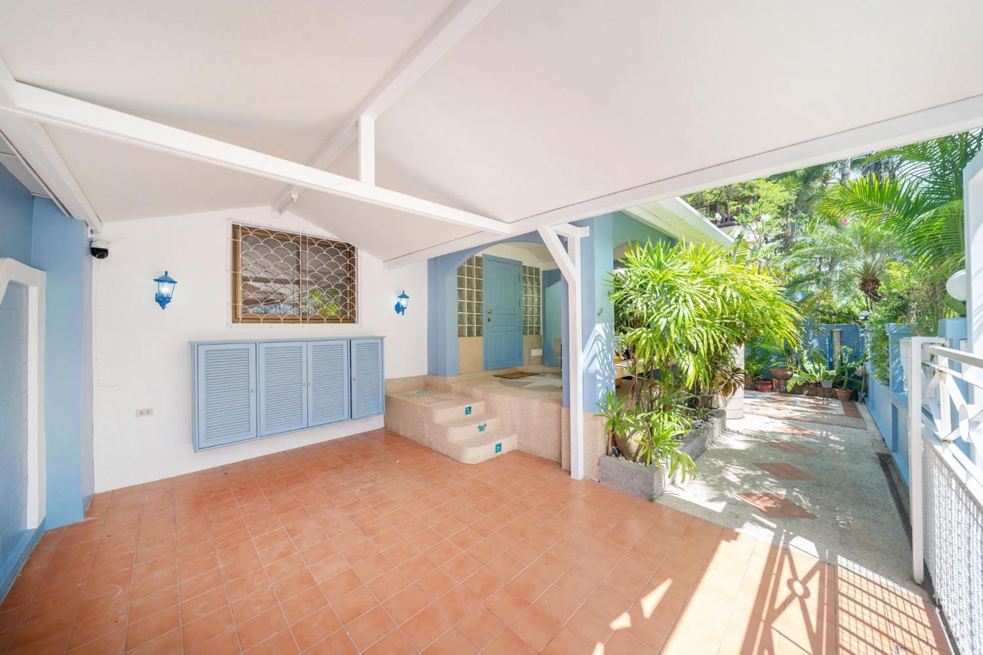 Private Pool Bangla Villa