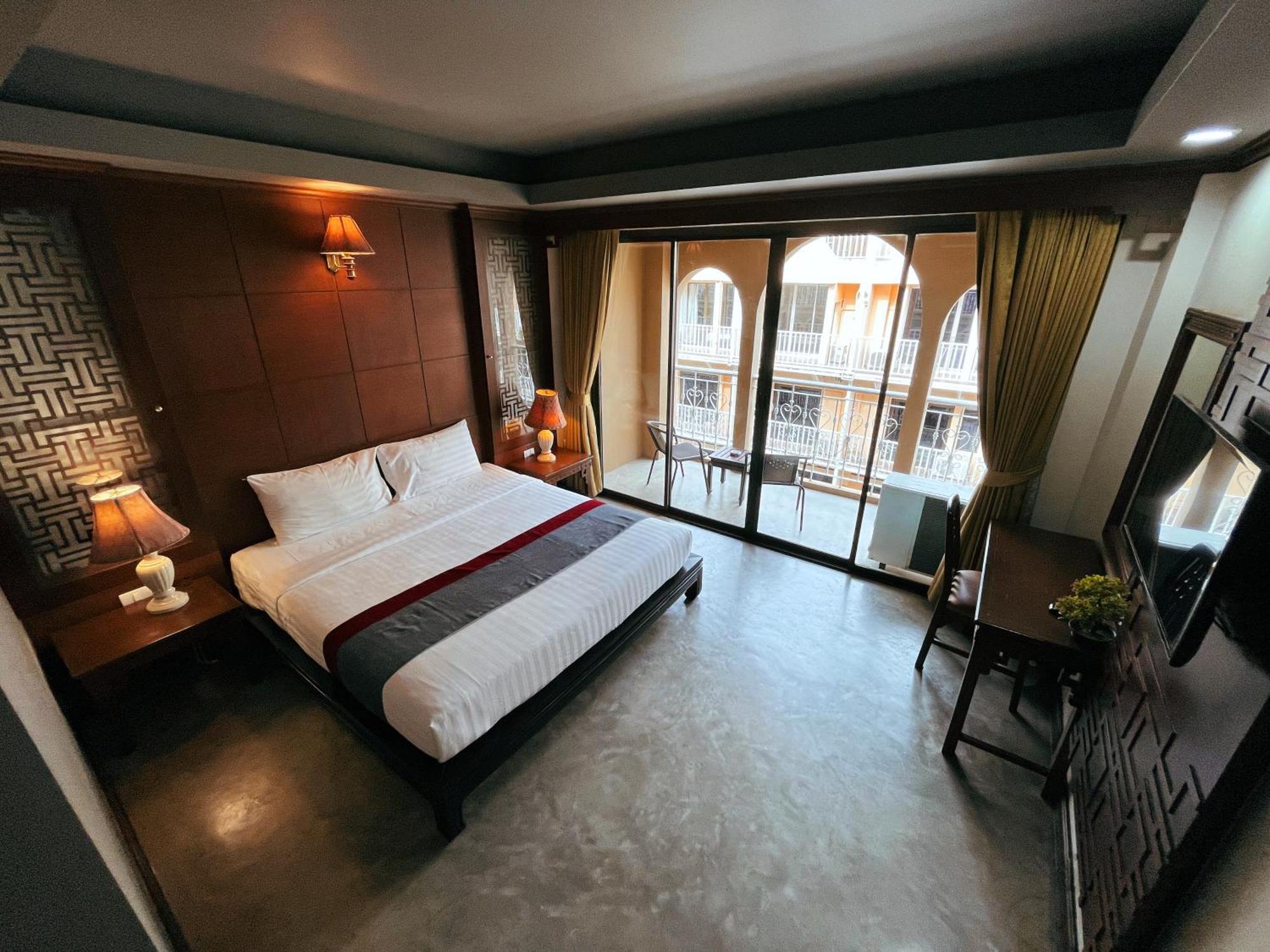 Grand Orlov Hotel 3*